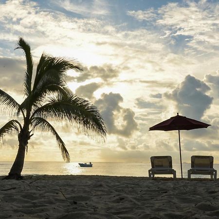Kinta Kan Cabanas Hotel Плайя-дель-Кармен Екстер'єр фото